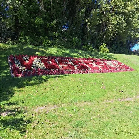 Pavillon Du Golf Hébergement de vacances *